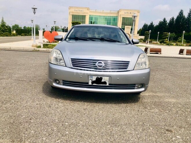 Nissan Teana-11