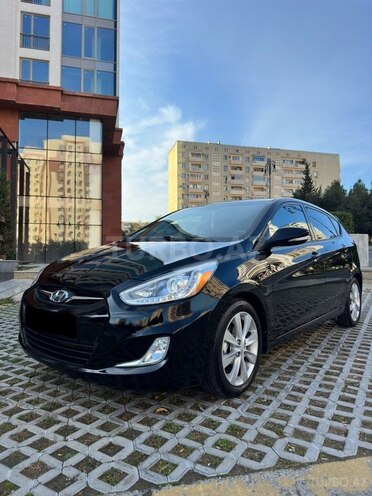 Hyundai Accent-1