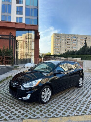 Hyundai Accent-3