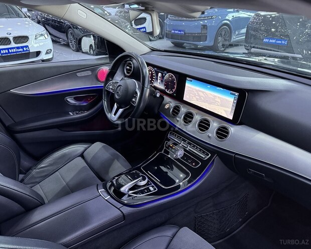 Mercedes E 200-9