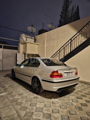 BMW 320-12