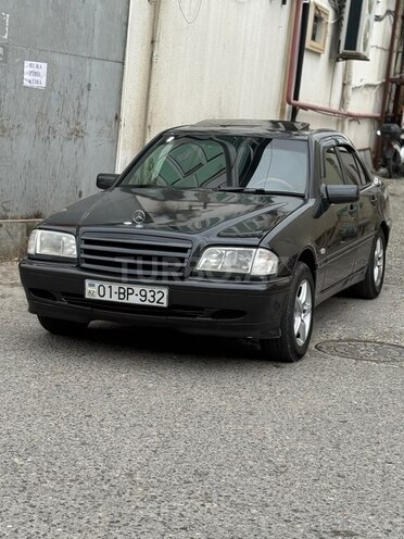 Mercedes C 180-11