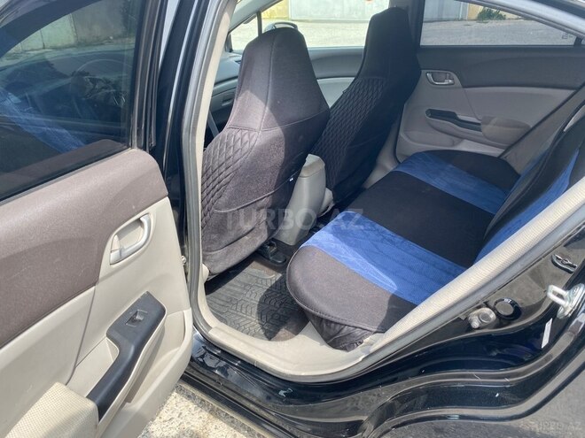 Honda Civic-11
