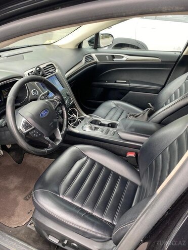 Ford Fusion (North America)-11