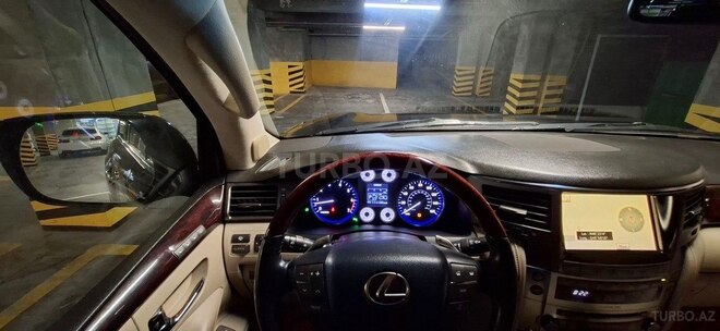Lexus LX 570-8
