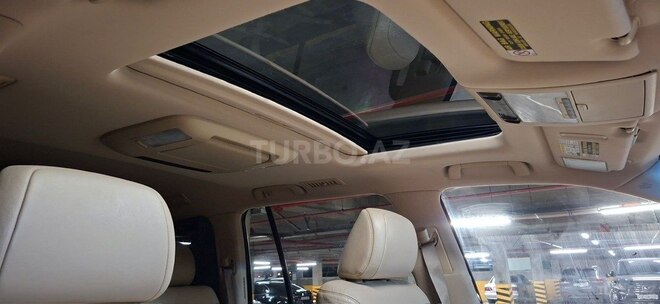 Lexus LX 570-5
