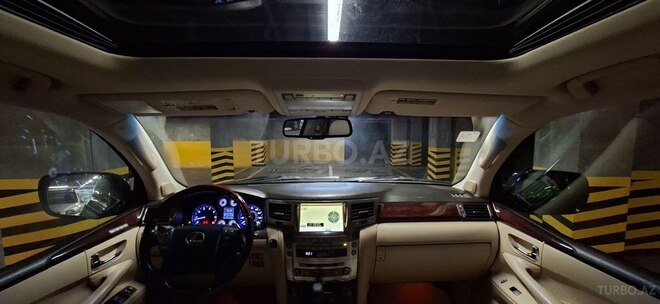Lexus LX 570-3