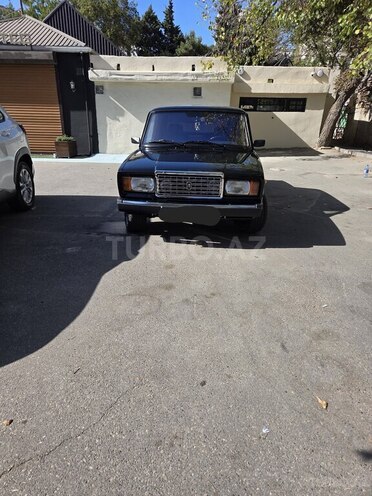 LADA (VAZ) 2107-1