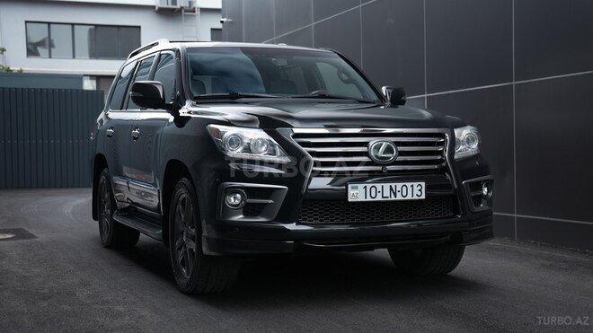 Lexus LX 570-3