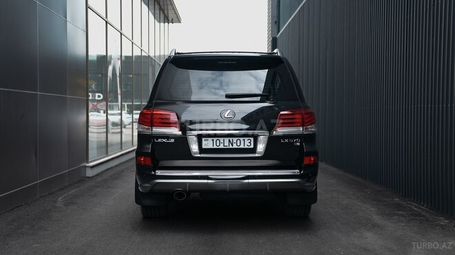 Lexus LX 570-6