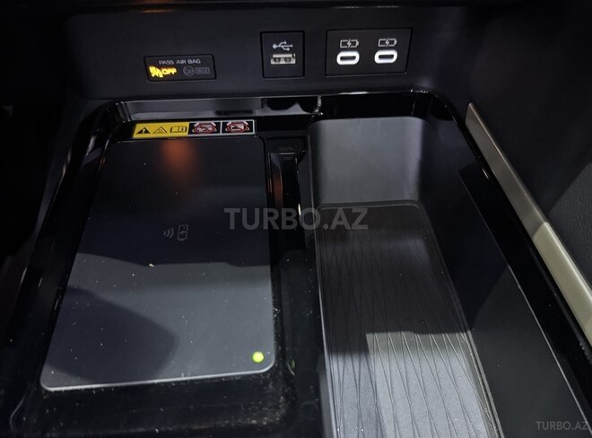 Toyota Camry-15