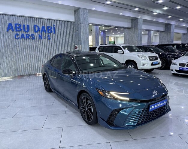 Toyota Camry-3