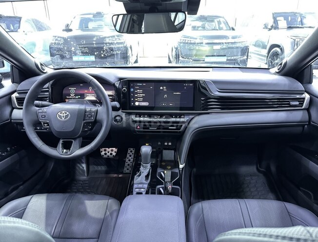 Toyota Camry-8