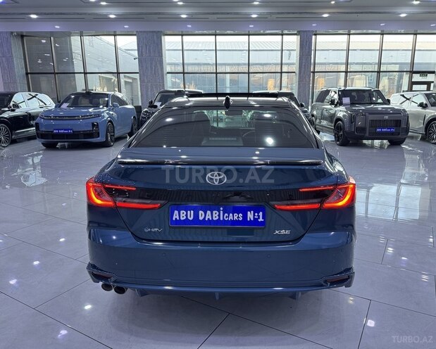 Toyota Camry-7