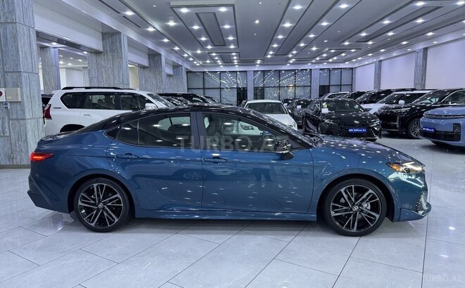 Toyota Camry-4