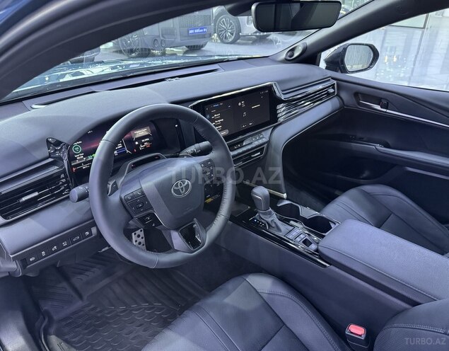 Toyota Camry-9