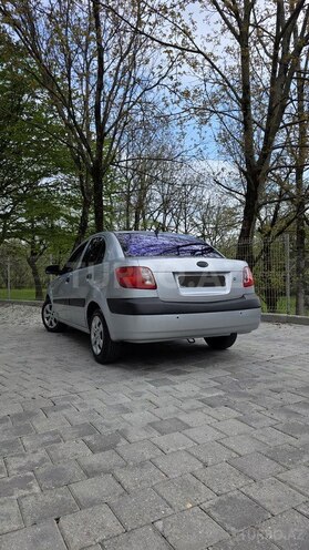 Kia Pride-4