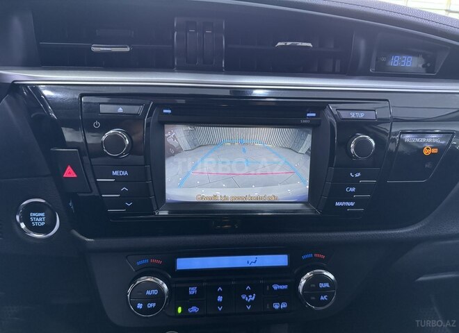 Toyota Corolla-16