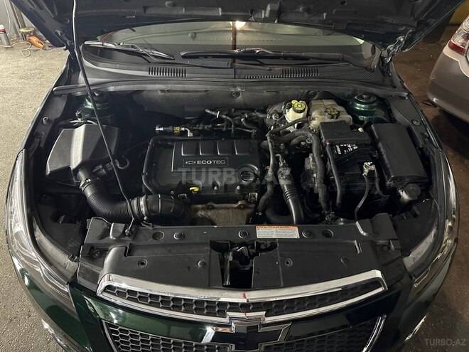 Chevrolet Cruze-18