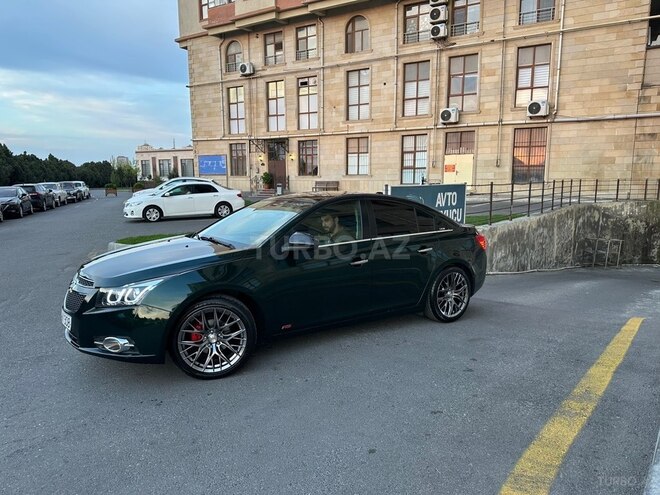 Chevrolet Cruze-14