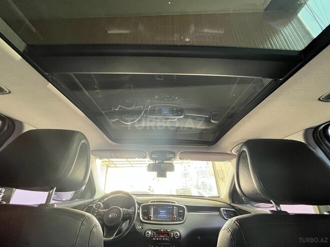Kia Sorento-10