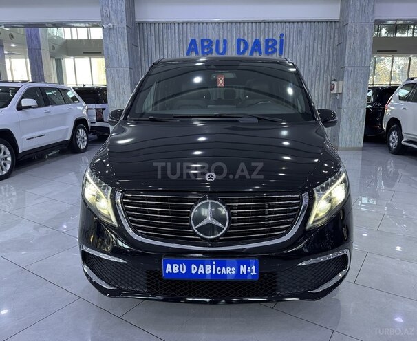 Mercedes EQV 300-2