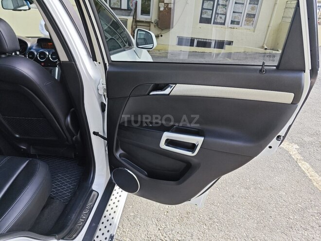 Opel Antara-10