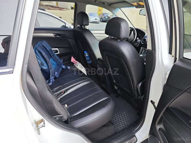 Opel Antara-9