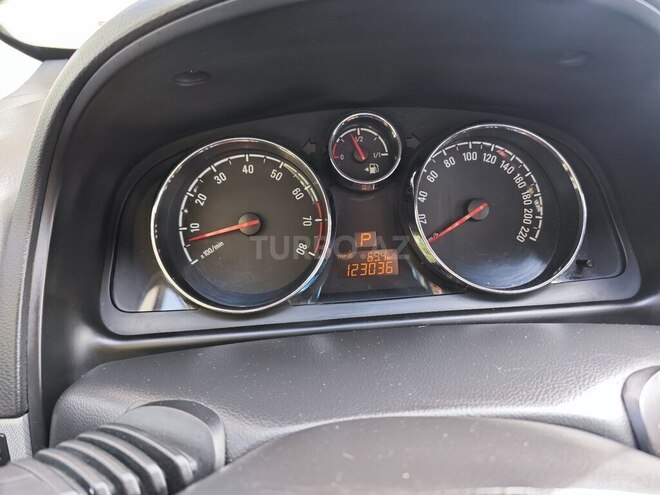 Opel Antara-17