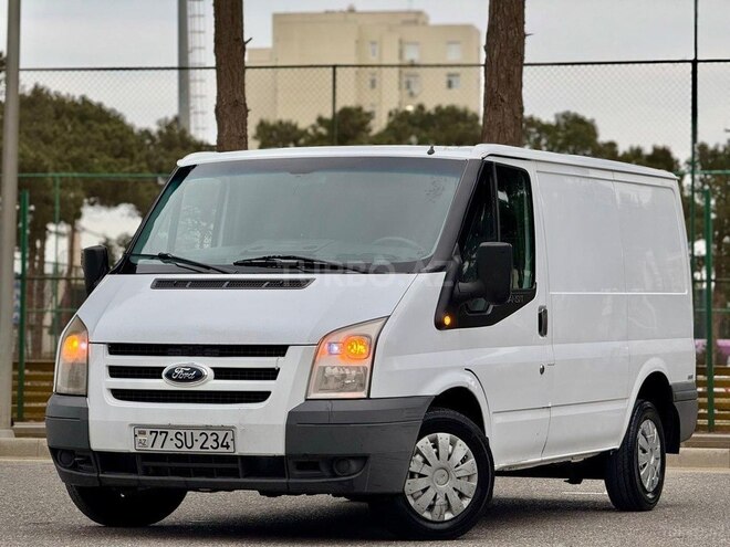Ford Transit-2