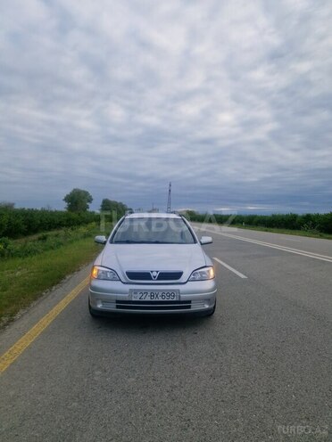 Opel Astra-4