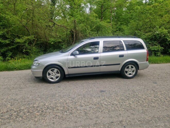Opel Astra-12
