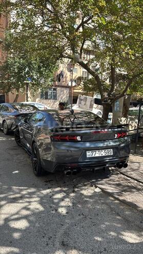 Chevrolet Camaro-4