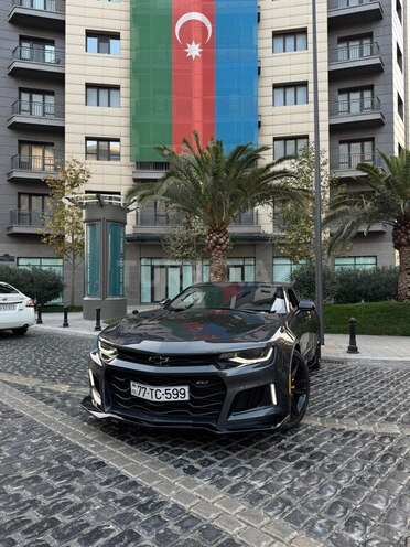 Chevrolet Camaro-1