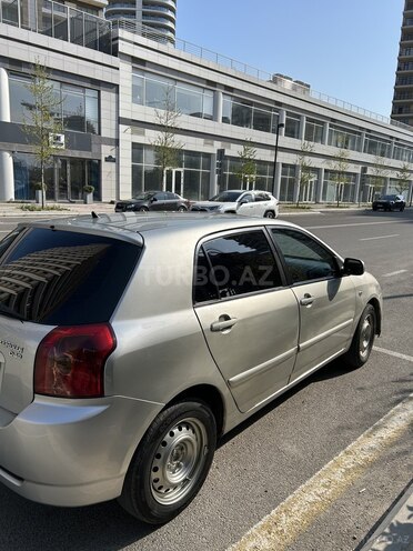 Toyota Corolla-5
