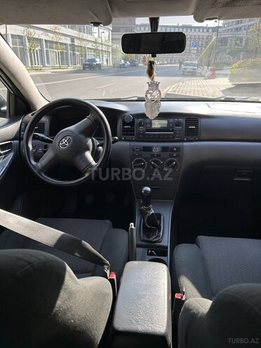 Toyota Corolla-8