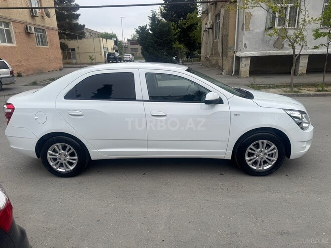 Chevrolet Cobalt-10