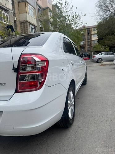 Chevrolet Cobalt-16