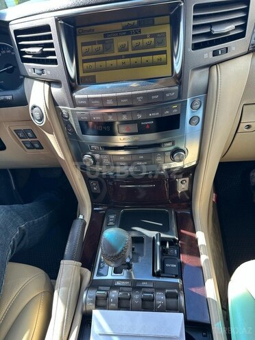 Lexus LX 570-6