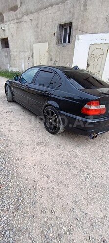 BMW 320-11