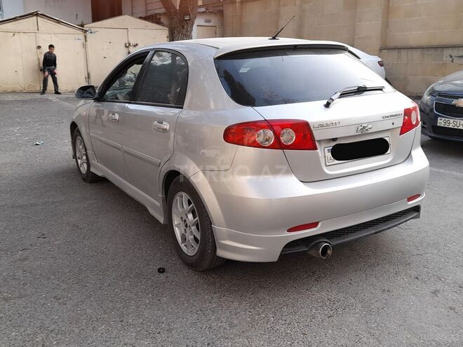 Chevrolet Lacetti-5