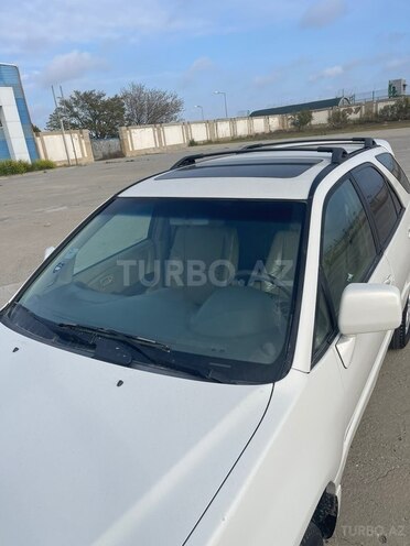 Lexus RX 300-6
