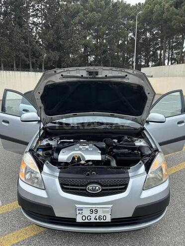 Kia Rio-8