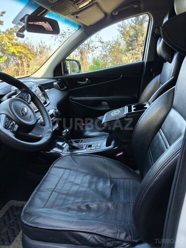 Kia Sorento-10