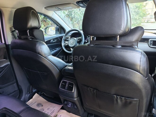 Kia Sorento-15