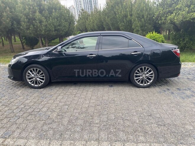 Toyota Camry-4