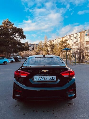Chevrolet Cruze-2