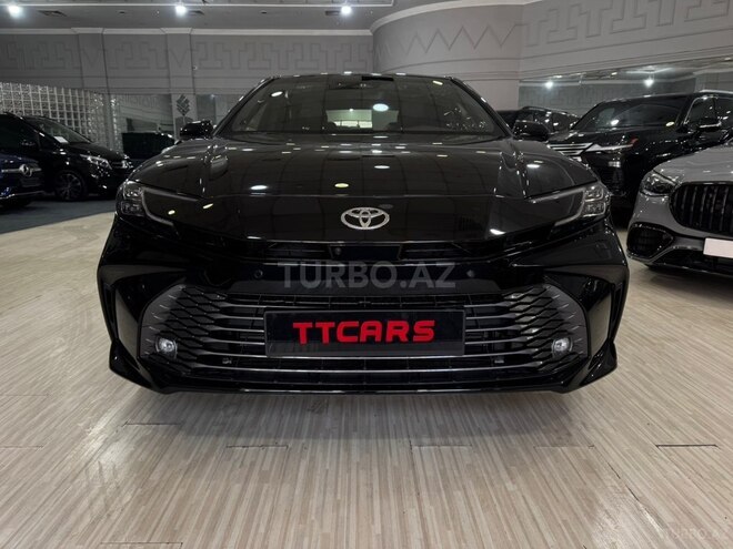 Toyota Camry-1