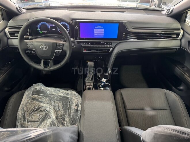 Toyota Camry-18