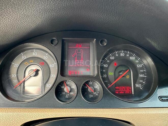 Volkswagen Passat-15